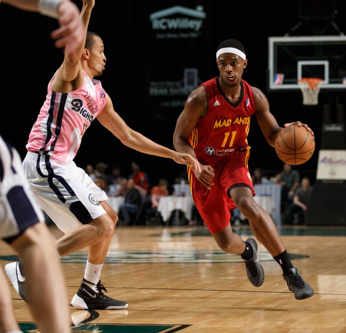 Fort Wayne Mad Ant Forward CJ FAIR (11)